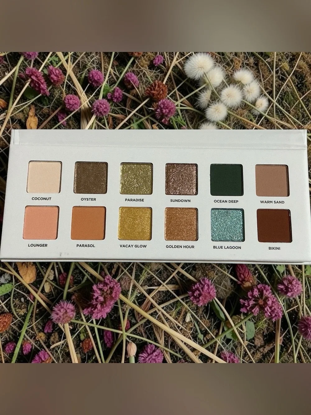 New in Box! ICONIC London Beachside Babe Eyeshadow Palette